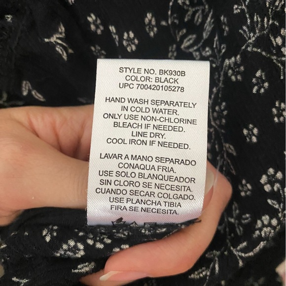 Bila Maxi Dress Sz XL Black Handkerchief Hem Floral Gauze Boho 90s Style Flowy - Picture 15 of 16